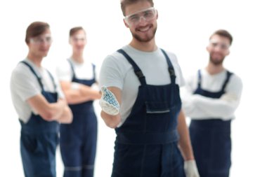foreman bir el sıkışma için elini uzatarak