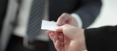 Döviz kartvizit ilk defa karşılamak