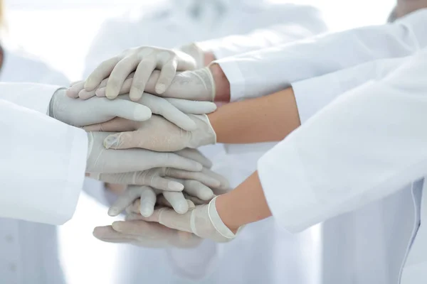 Mani unite del team medico da vicino — Foto Stock