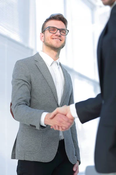 Closeup.Handshake επιχειρηματίες — Φωτογραφία Αρχείου