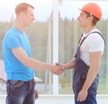 Müşteri ve foreman arasında karşılıklı