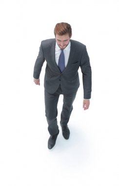 En baştan görüntüleyin. genç bir işadamı ileri gider