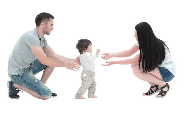 Schattige lachende babyjongen leren lopen — Stockfoto