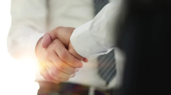 Business handslag och affärsmän. Affärsidé. — Stockfoto