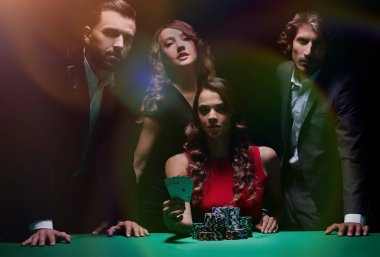 İnsanlar iskambil poker Casino, kumar