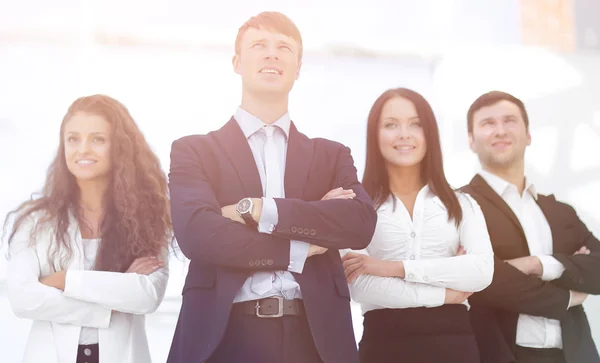 Gruppe erfolgreicher junger Menschen — Stockfoto