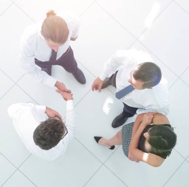 En baştan görüntüleyin. iş takım iş sorunları tartışıyor