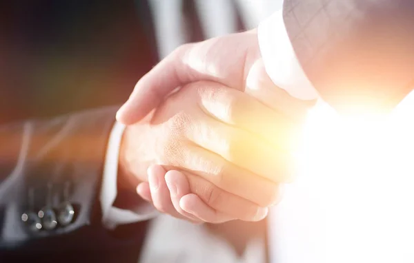 Business men giving a handshake. Business concept — Stock Photo, Image