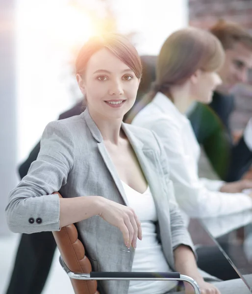 Ritratto di donne d'affari di successo sul posto di lavoro — Foto Stock