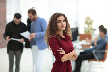 moda tasarımcısı yaratıcı bir Studio.p duran