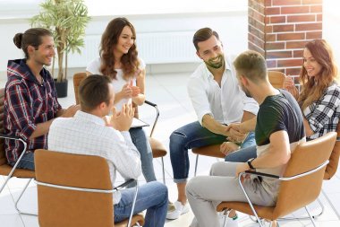 Ne zaman toplantı dostu el sıkışma arkadaşları