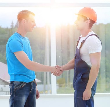 Müşteri ve foreman arasında karşılıklı