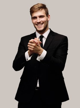 hoş bir jest yaparak başarılı iş adamı