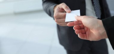 Kartvizit alışverişi iki uymak yakın çekim