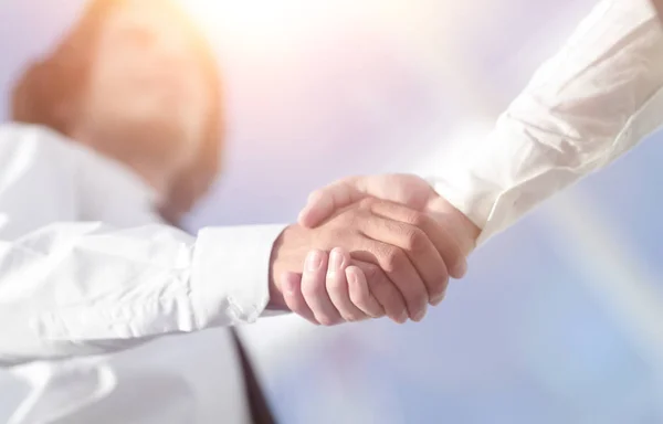 Business handshake and business people. Business concept. — Stock Photo, Image