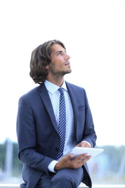 Dijital tablet kopya alanı seyir ile portre .businessman