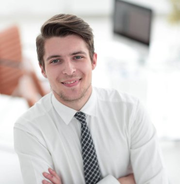 bir masada başarılı çalışan