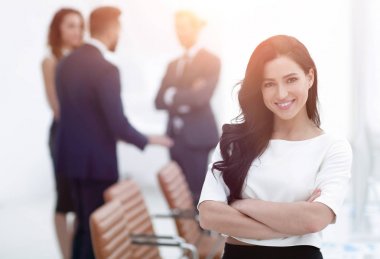 Yakın plan. Ofisteki yönetici kadın.