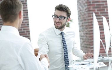 karşılıklı bir işadamı ve muhasebeci