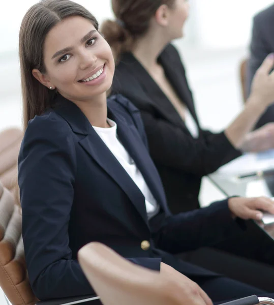 Closeup.Employees w biurze — Zdjęcie stockowe