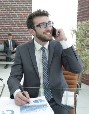 bir istemci için smartphone üzerinde söz avukat