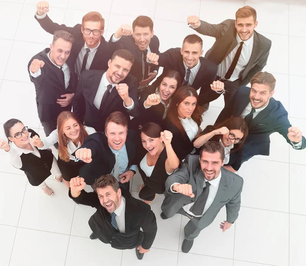 Equipe de negócios profissional mostra seu sucesso — Fotografia de Stock