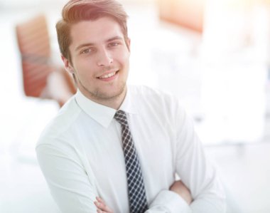 bir masada başarılı çalışan