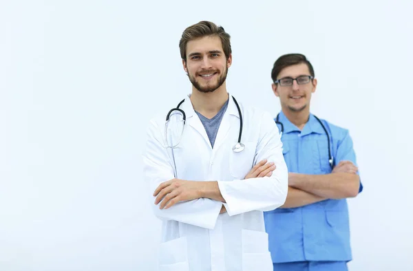 Medico fiducioso e assistente .isolato su bianco — Foto Stock