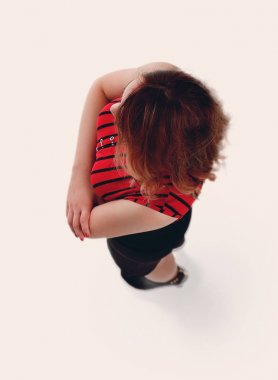 ince kadın stüdyo çekim, izole beyaz arka plan üzerinde