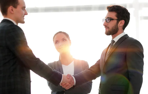 Reliable handshake of business people — Stock Photo, Image