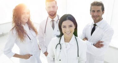 Grup hastane sağlık çalışanları portresi