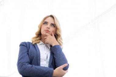 modern kadın kopya space.i seyir