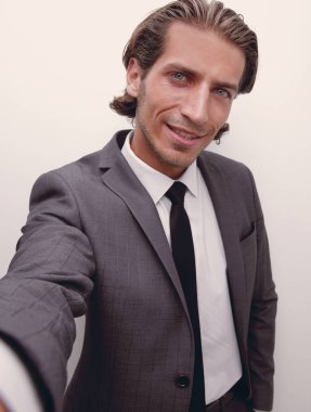 bir el sıkışma vererek usinessman,