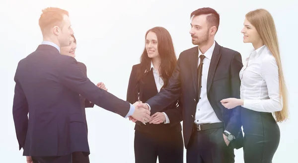 Benvenuto e stretta di mano partner commerciali — Foto Stock