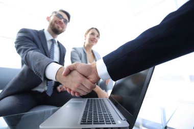 portre. Kendine güvenen karşılıklı iş arkadaşları