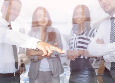 glass.successful iş takım arkasından