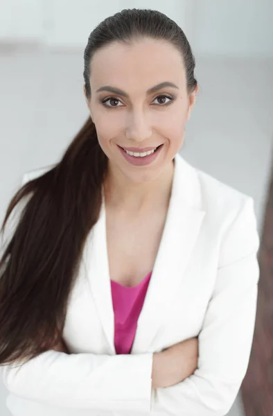 Fechar. retrato de senhora de negócios bem sucedida . — Fotografia de Stock