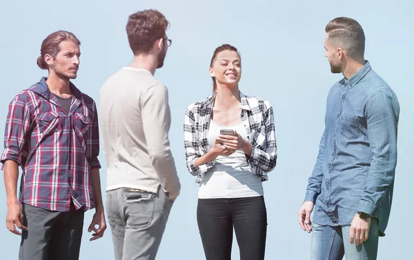 Gruppe erfolgreicher Studenten kommuniziert miteinander — Stockfoto