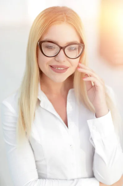 Retrato de primer plano de mujeres de negocios exitosas —  Fotos de Stock