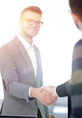 el sıkışma Mali ortaklar Hoşgeldiniz.