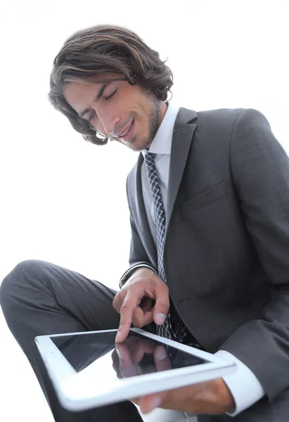 Ritratto di un uomo d'affari di successo che lavora su tablet . — Foto Stock