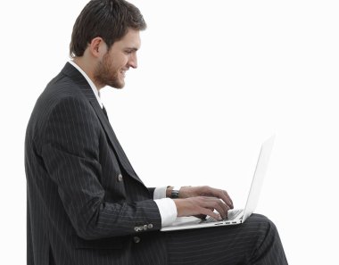 yakışıklı işadamı ile bir laptop