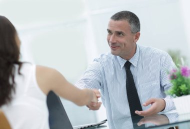 closeup.Handshake Yöneticisi ve istemci