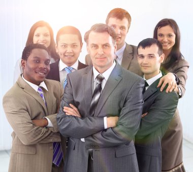 baş ve kendine güvenen iş takım