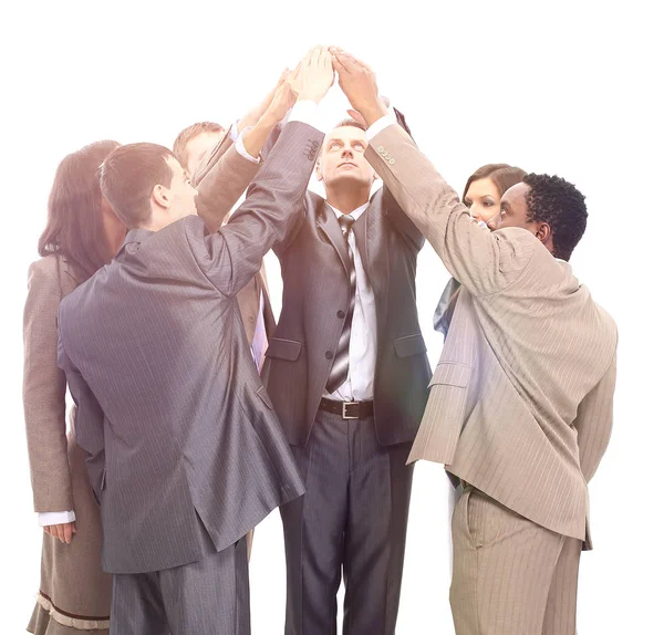 Framgångsrik verksamhet team höjer händerna tillsammans upp — Stockfoto