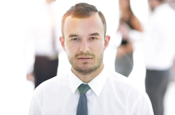 Sikeres üzletember elmosódott háttér portréja — Stock Fotó