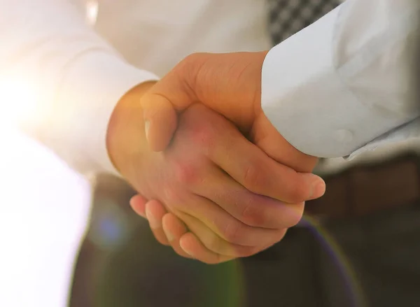 Zakelijke handdruk en mensen uit het bedrijfsleven. Bedrijfsconcept. — Stockfoto