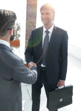 Karşılıklı bir işadamı ve bir avukat ofisi