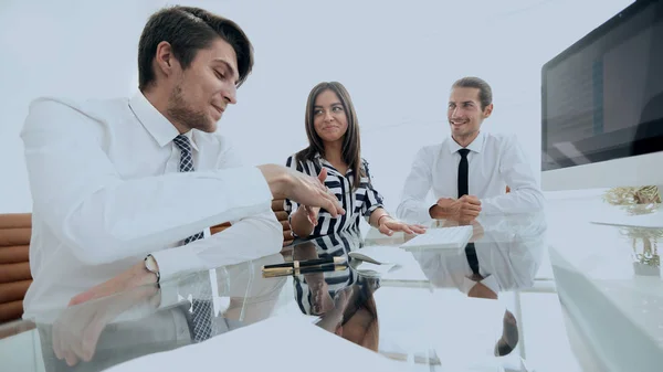 Closeup. business team holds a workshop — Stock Photo, Image
