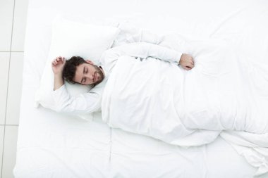 arka plan görüntüsü güzel adam uyanma.